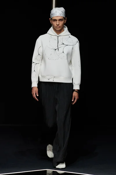 Look 53